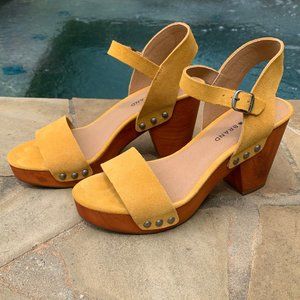 Lucky Brand Yellow Platform Sandals